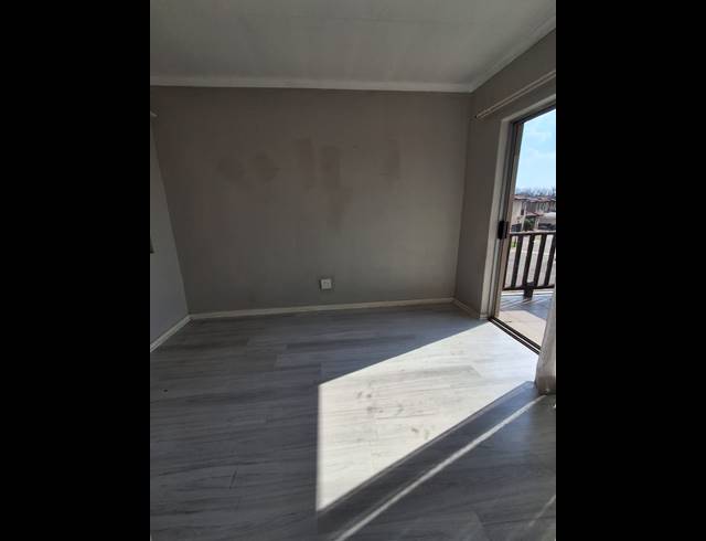 3 BEDROOM TOWNHOUSE FOR SALE IN RISIVILLE